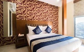 Hotel Arton Regency - Near Mumbai International Airport